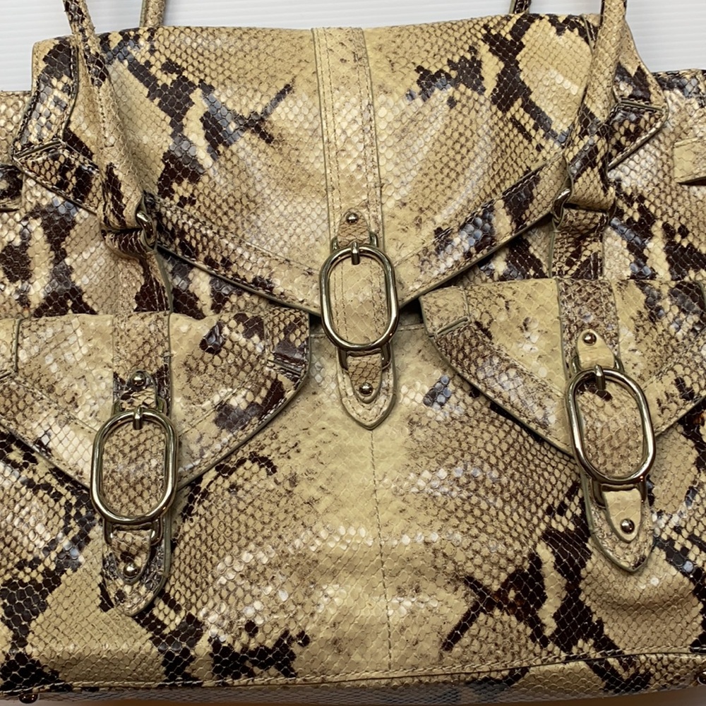 Beautiful Cole Haan Handbagtrinity Python Print - image 2